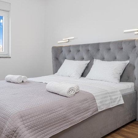 Apartvilla Okit فوديس المظهر الخارجي الصورة